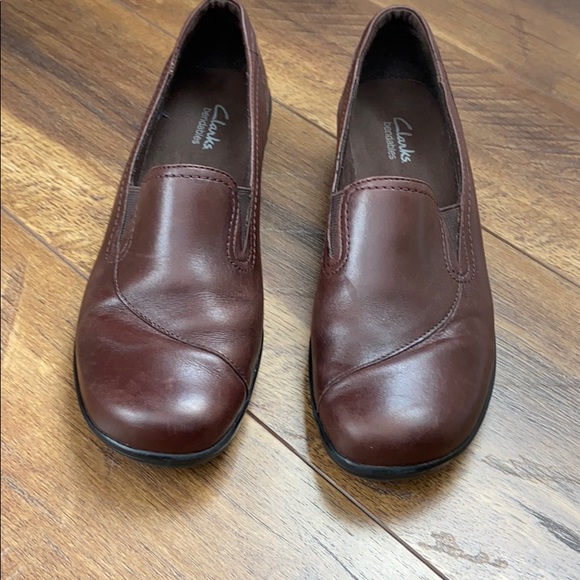 shoes clarks bendables